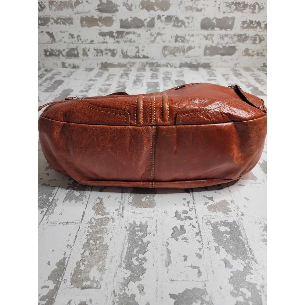 3432‎ Nuovedive Italian Leather Large Hobo Handbag